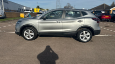 Nissan Qashqai 1.3 DiG-T Acenta Premium 5dr Petrol Hatchback
